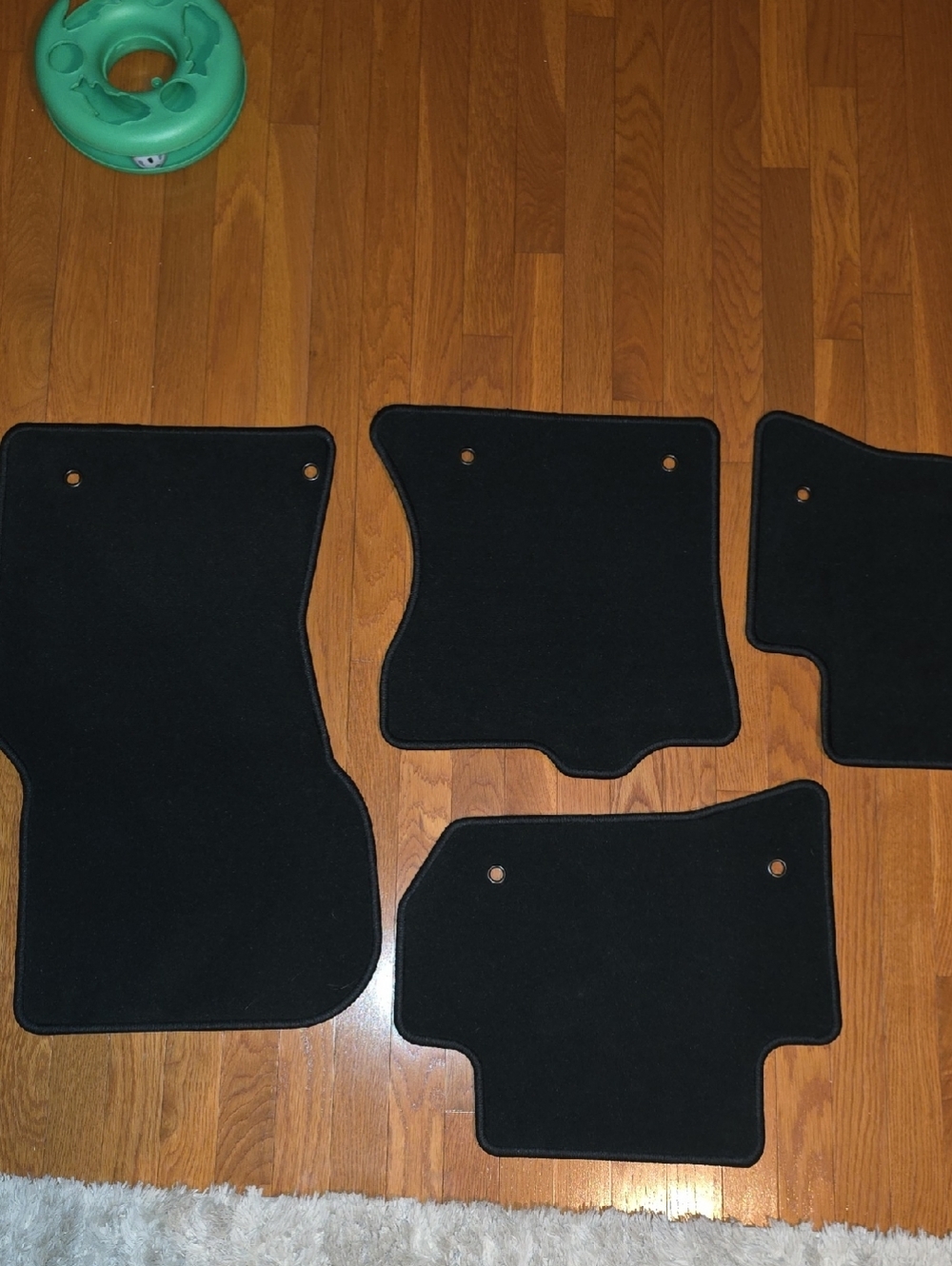 OEM Land Rover Range Rover Jaguar Set of Black Car Floor Mats -